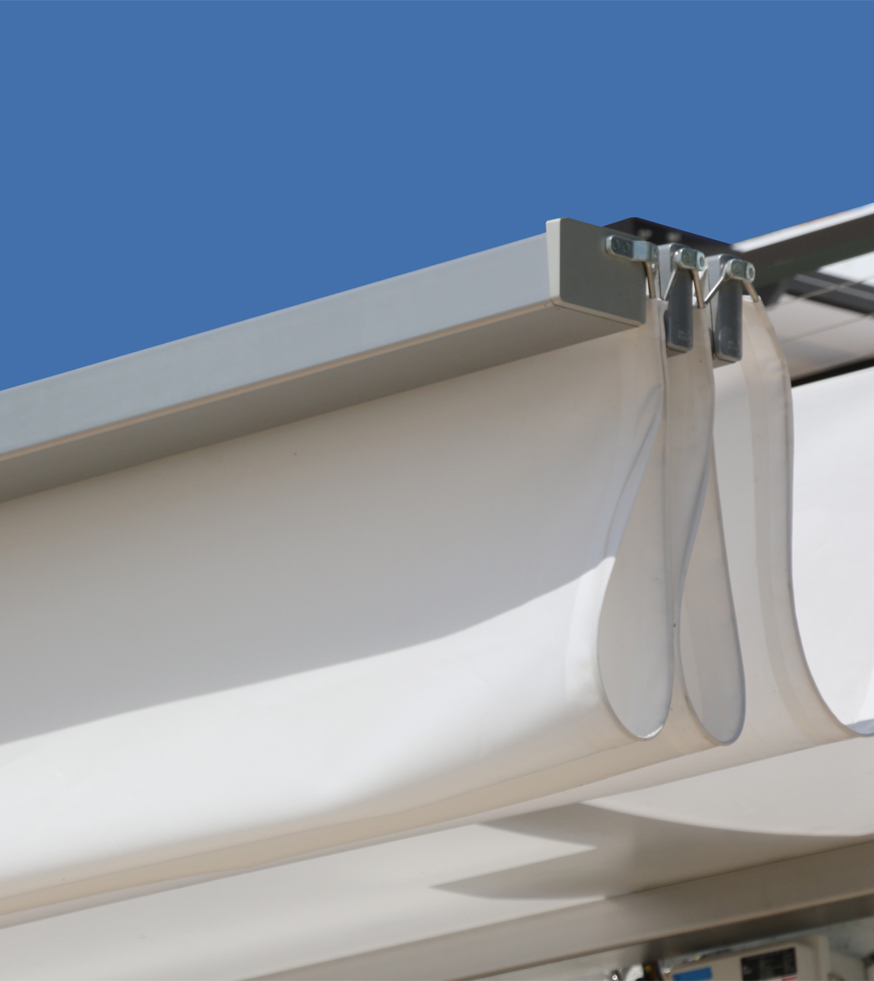 Leading Edge Beam - Retractable awning component